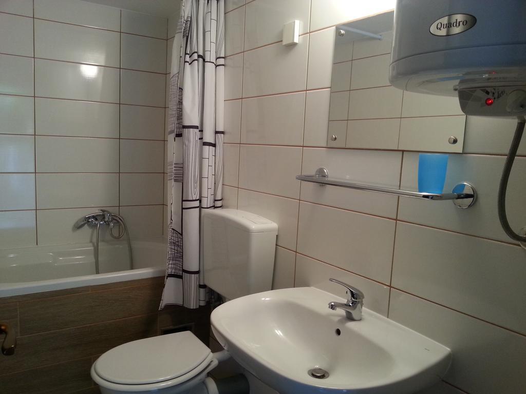 Apartment Drenovica Πούλα Δωμάτιο φωτογραφία